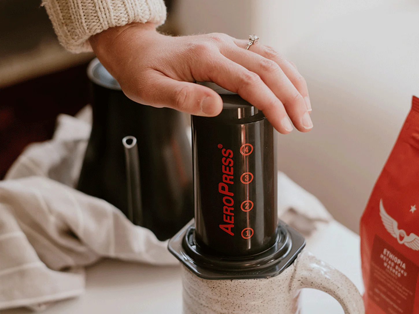 AeroPress Original Coffee Maker - Image 2